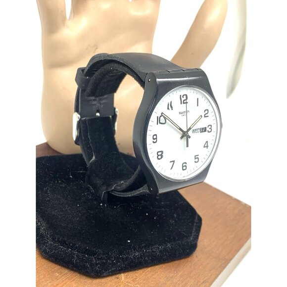 Swatch Men's Watch SUOB705 Swiss Quartz White Dial Day Date Black Rubber 41mm - Picture 14 of 14